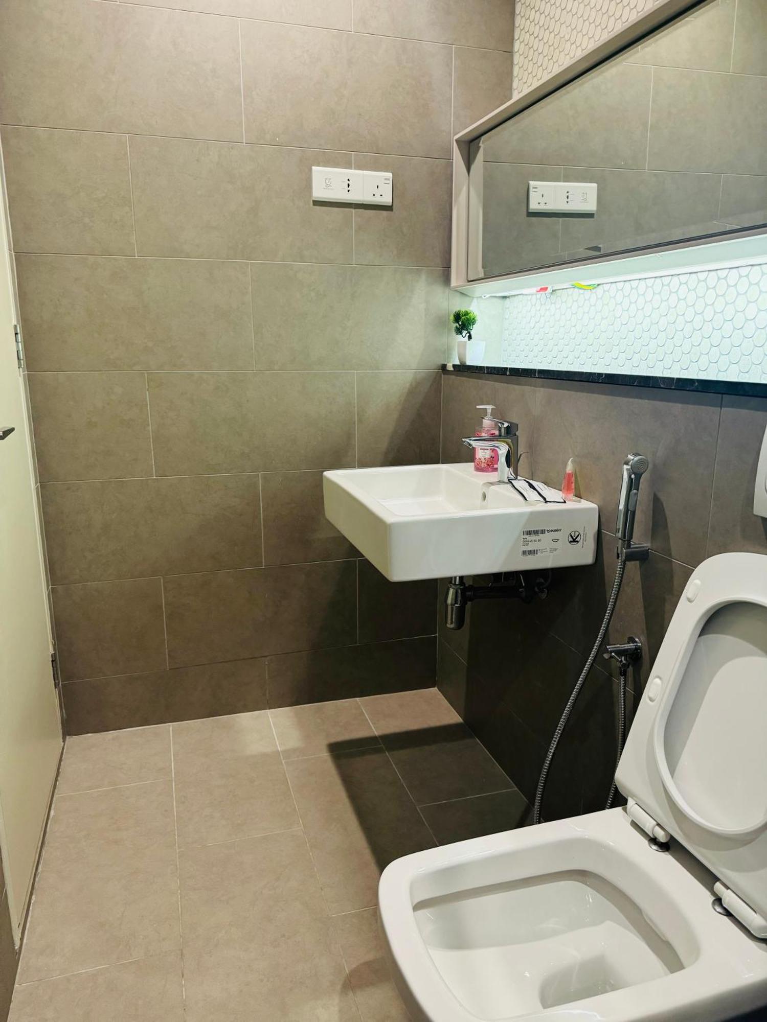 Lucentia Suites Klcc By Classy Kuala Lumpur Extérieur photo